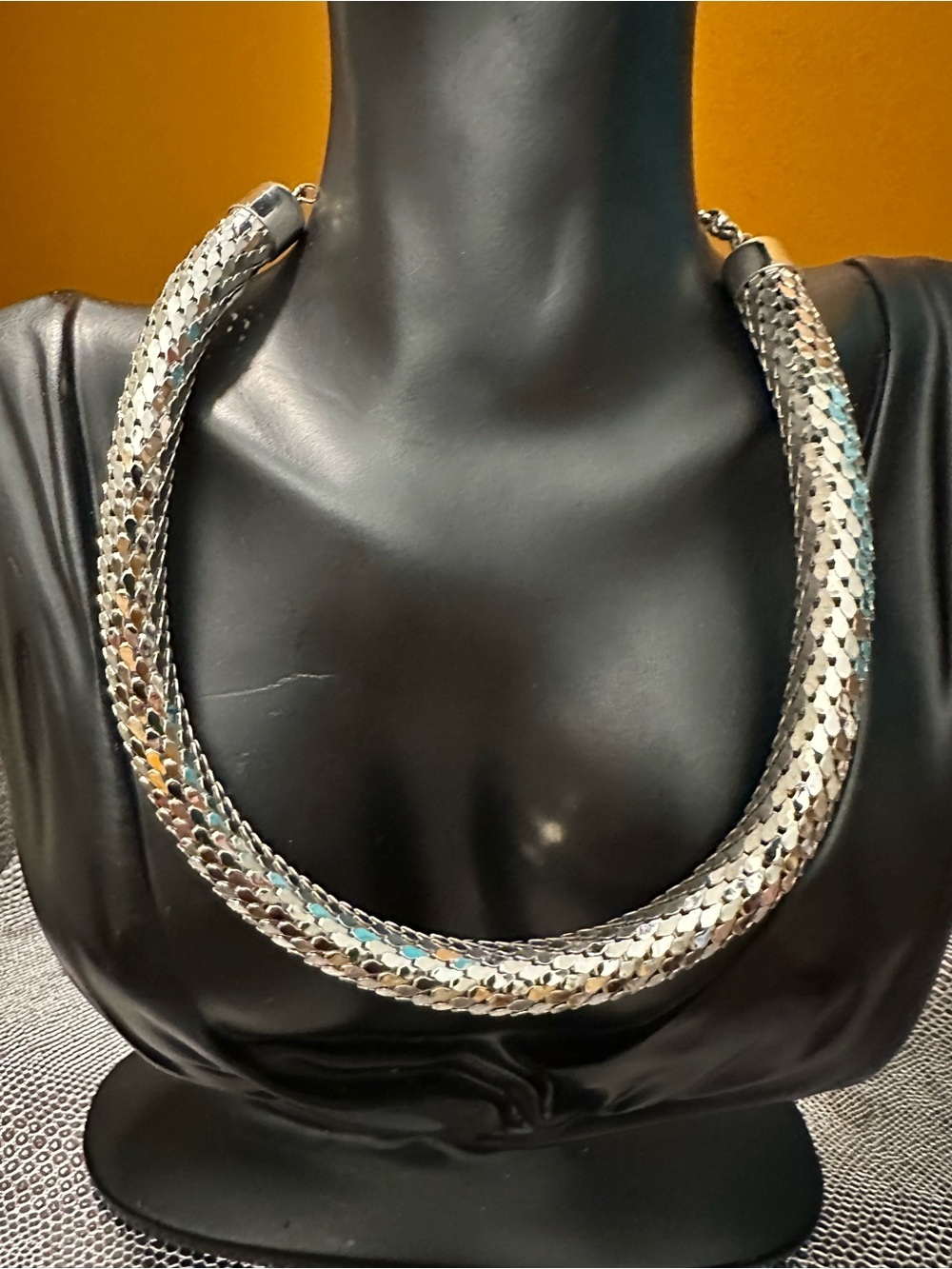 1970’s Whiting & Davis metal mesh silver tone choker